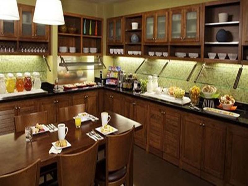 Comfort Suites Milwaukee West Esterno foto